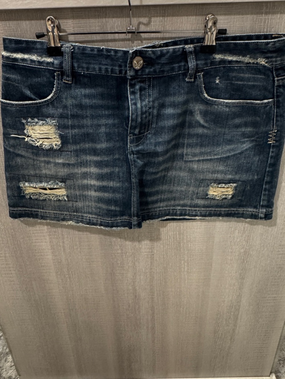 American Eagle Outfitters Denim Mini Skirt. Size 12
